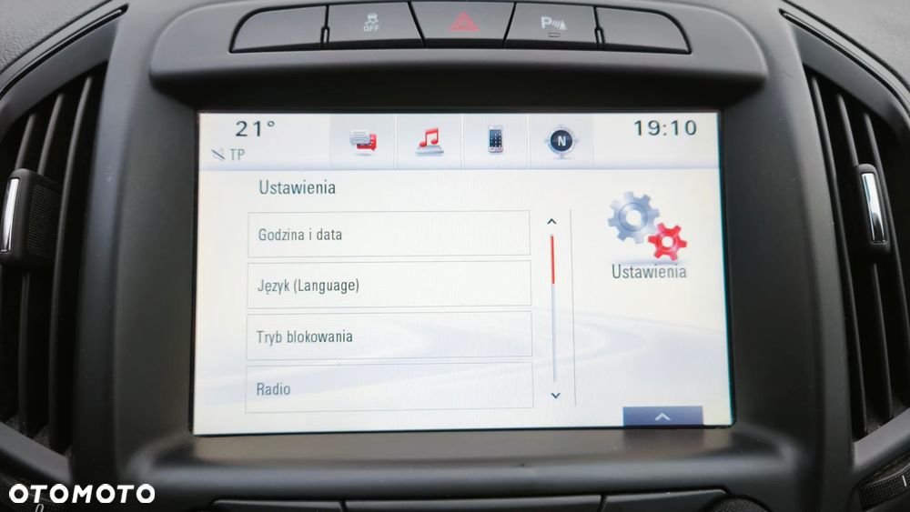 Opel Insignia - 32