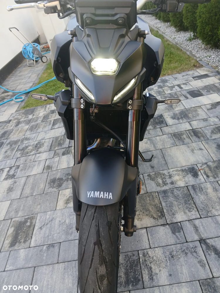 Yamaha MT - 5