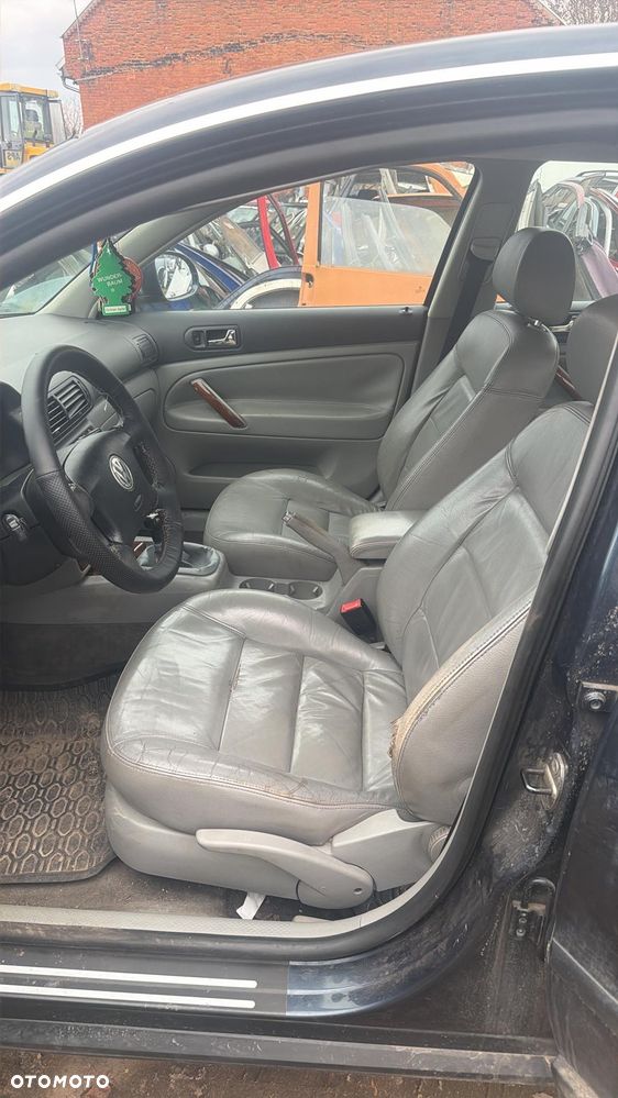 Części PASSAT B5 FL 130 AWX 1.9 SEDAN LC5F - 3