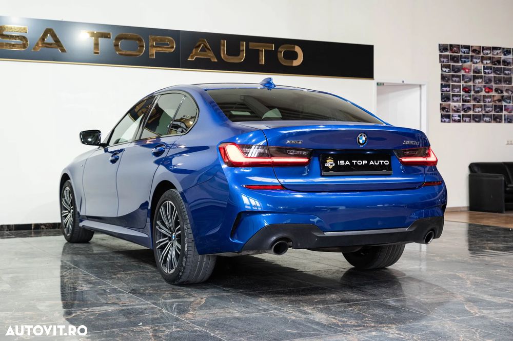 BMW Seria 3 320d Aut. xDrive M Sport - 32