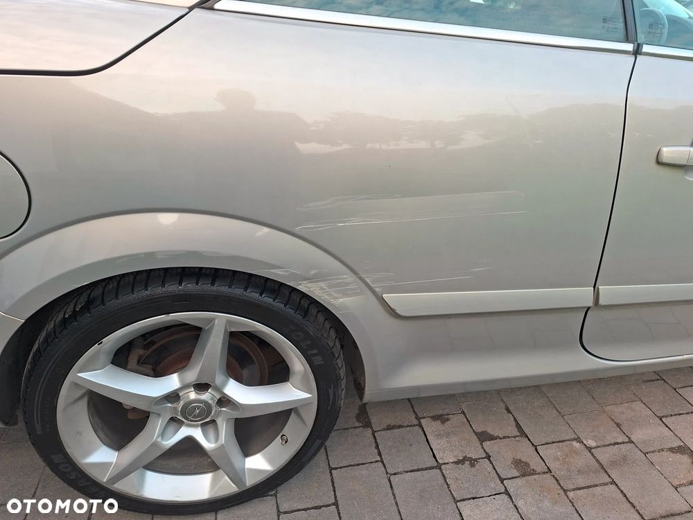 Opel Astra 1.8 Cosmo - 19