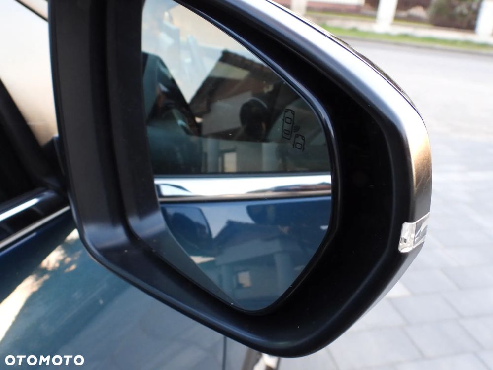 Peugeot 3008 225 e-EAT8 GT - 27