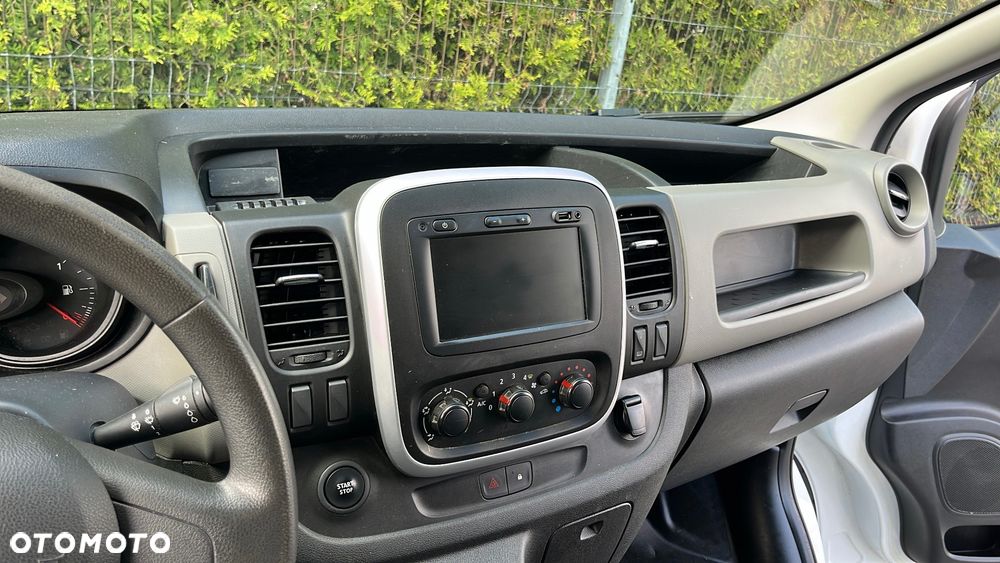 Renault Trafic - 24