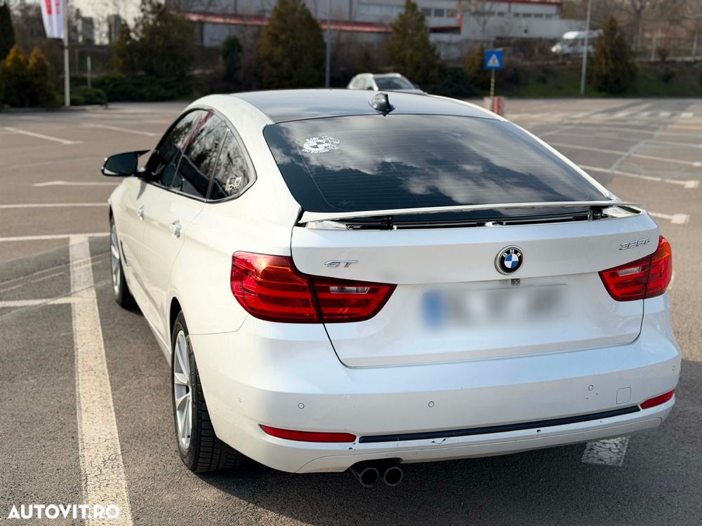 BMW Seria 3 325d Aut. Luxury Line - 8
