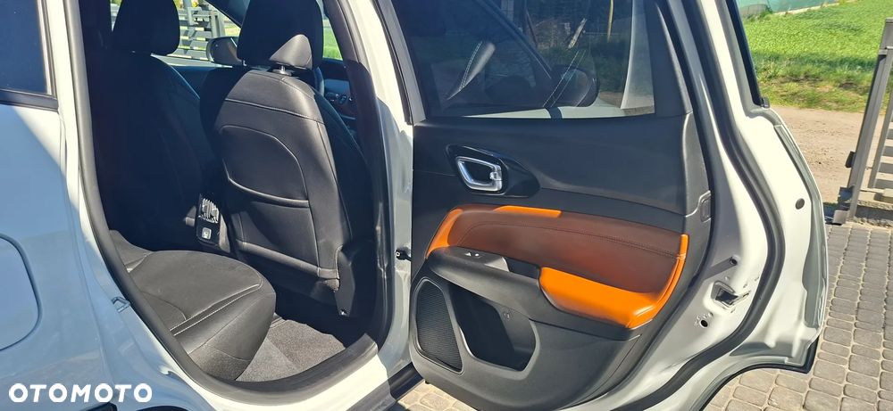 Jeep Compass - 14