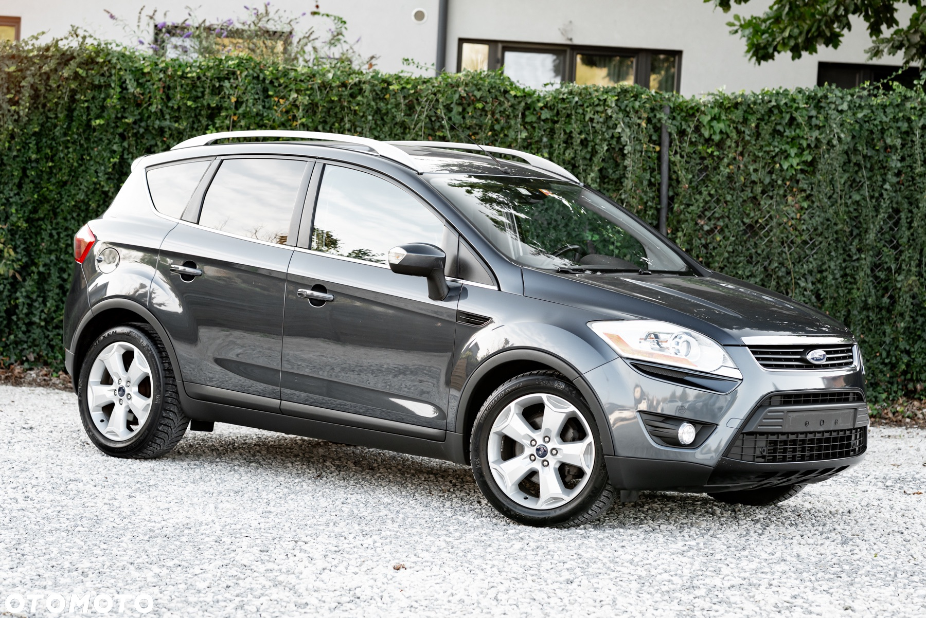 Ford Kuga 2.5 Titanium - 6
