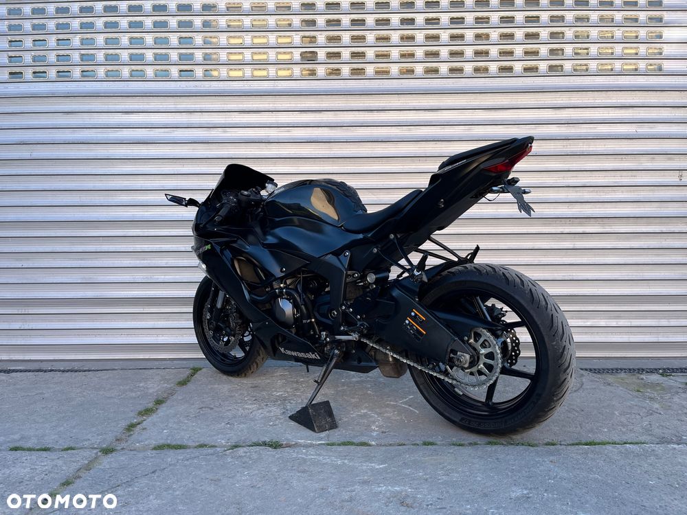 Kawasaki ZX - 28