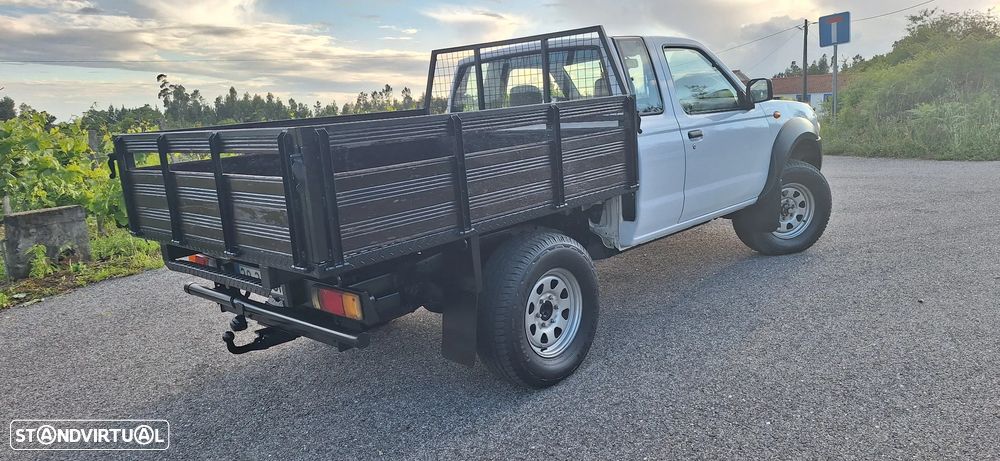 Nissan Navarra D22 4x4 - 12