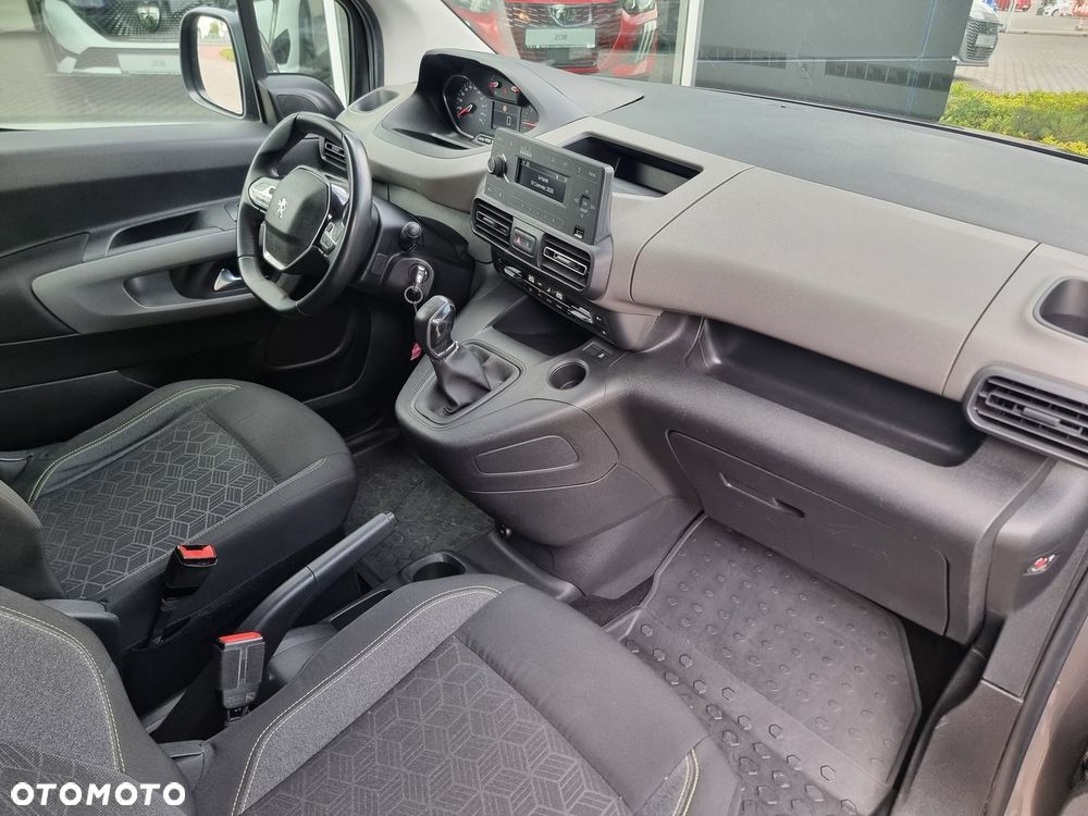 Peugeot Rifter 1.5 BlueHDI Active - 16