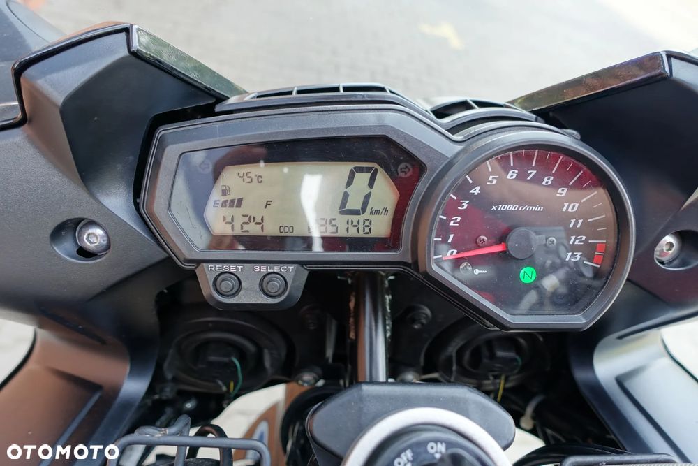 Yamaha FZ - 5