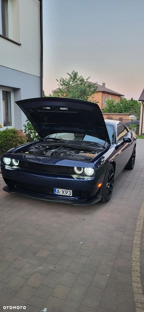 Dodge Challenger - 20
