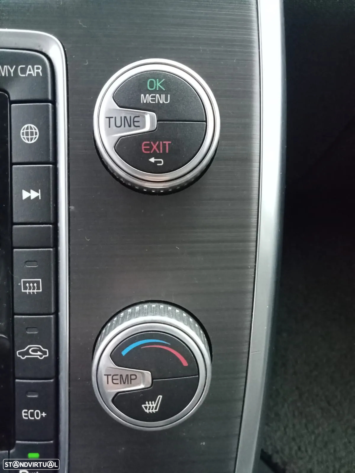 Volvo XC 70 D4 Geartronic Summum - 45