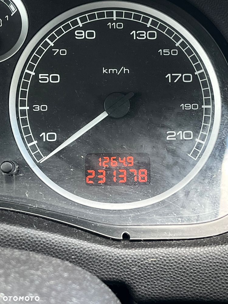 Peugeot 307 1.6 HDi - 9