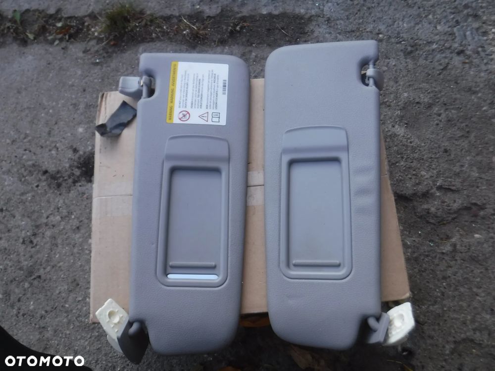 BMW F10 F11  daszek daszki przeciwsloneczne oslony kpl