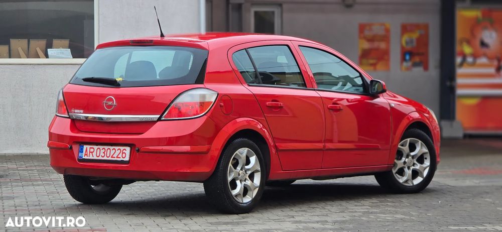 Opel Astra 1.7 CDTI - 4