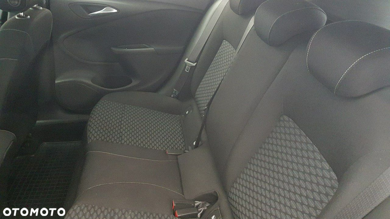 Opel Astra - 22