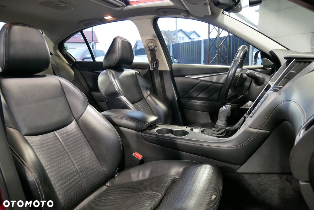 Infiniti Q50 - 13