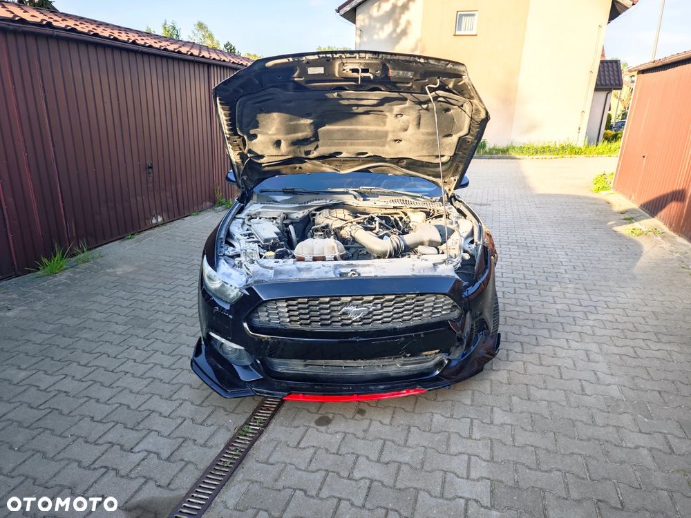 Ford Mustang 3.7 V6 - 6
