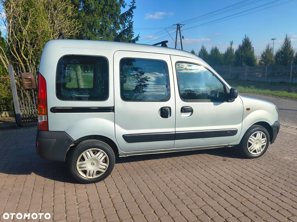 Renault Kangoo 1.6 16V Privilege - 15