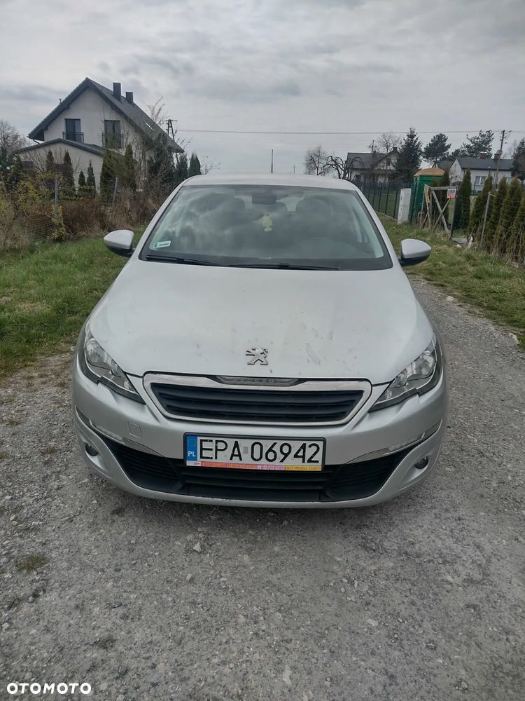 Peugeot 308 - 1