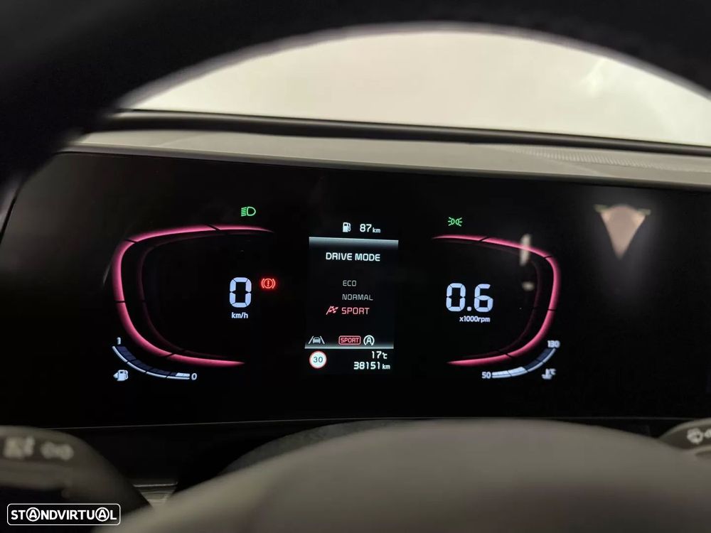 Kia Sportage 1.6 T-GDI Drive - 38