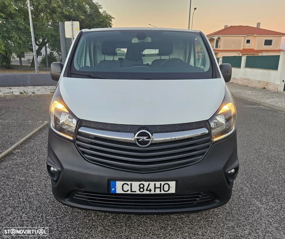 Opel Vivaro 1.6 CDTI Biturbo - IVA Dedutível - 18