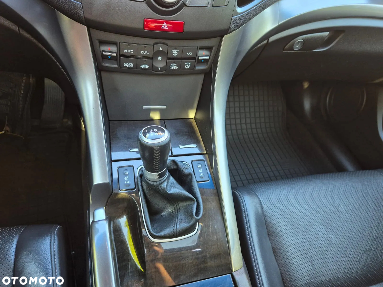 Honda Accord 2.2d Executive - 16