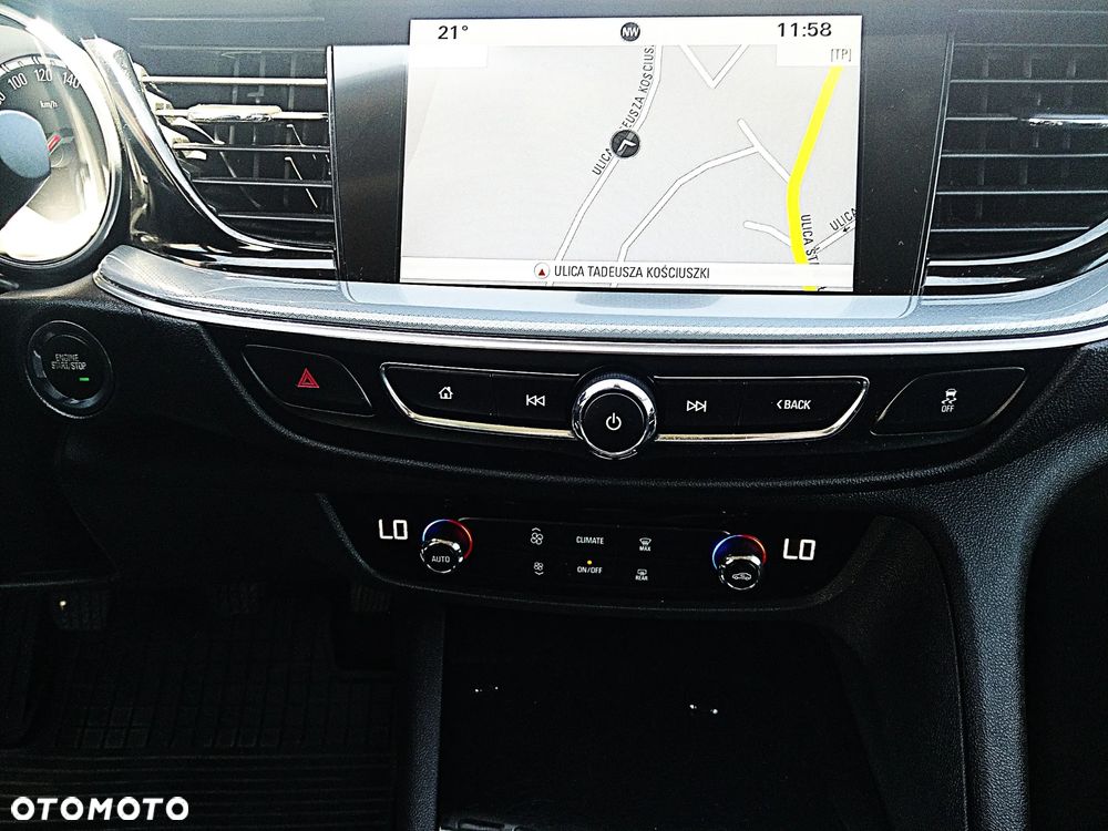 Opel Insignia 1.6 CDTI EcoFLEX S&S - 25