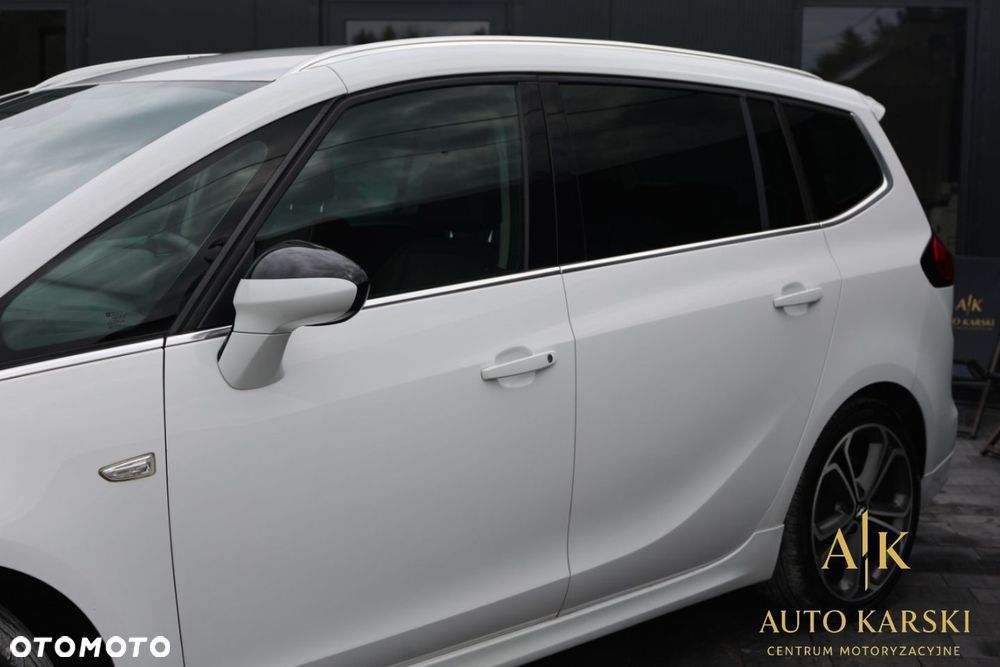 Opel Zafira - 13