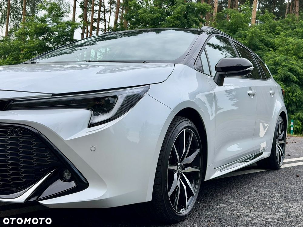 Toyota Corolla 2.0 Hybrid GR Sport Dynamic - 20