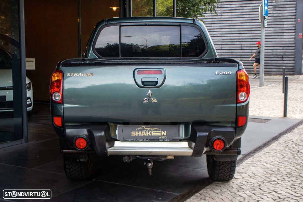 Mitsubishi L200 2.5 TD Strakar Elegance HT - 9