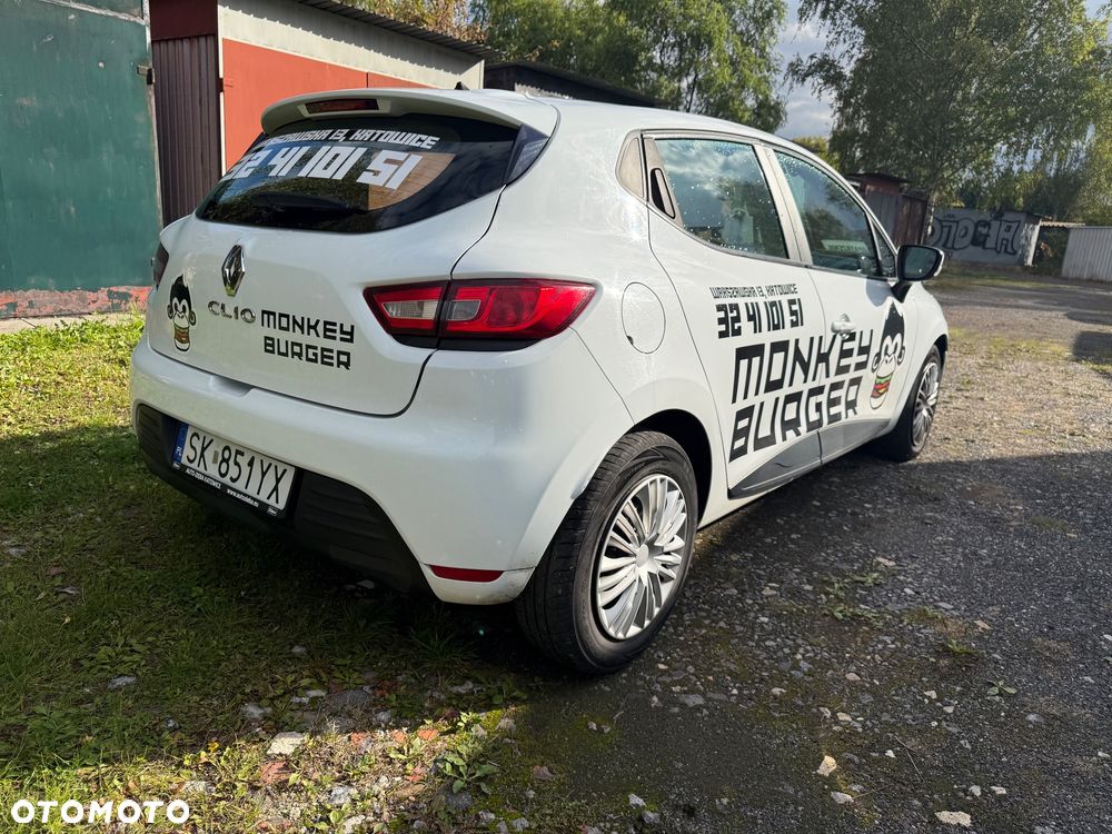 Renault Clio - 8