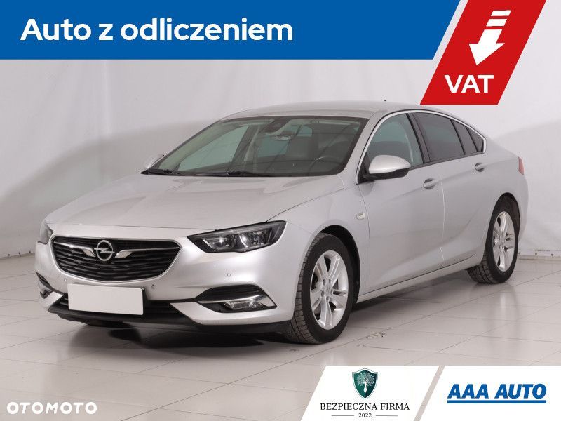 Opel Insignia - 2