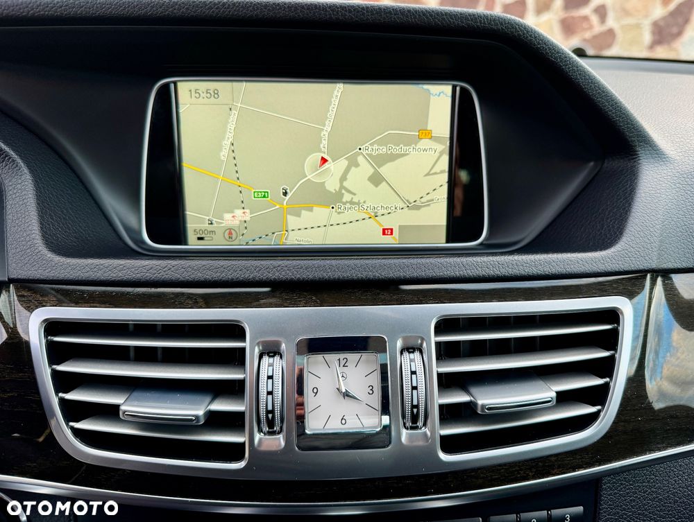 Mercedes-Benz Klasa E - 21