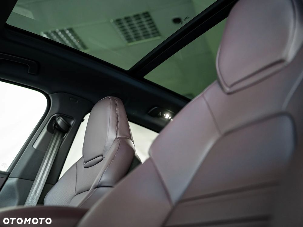 Porsche Cayenne - 16