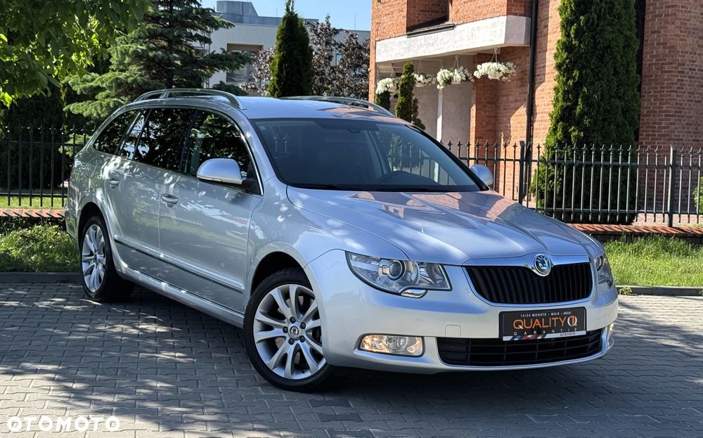 Skoda Superb 3.6 V6 4x4 DSG Elegance - 5