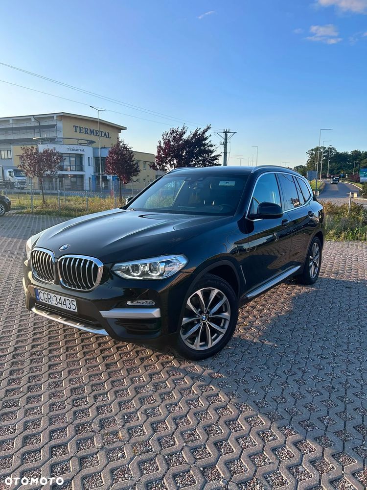 BMW X3 xDrive30i GPF Advantage sport - 1