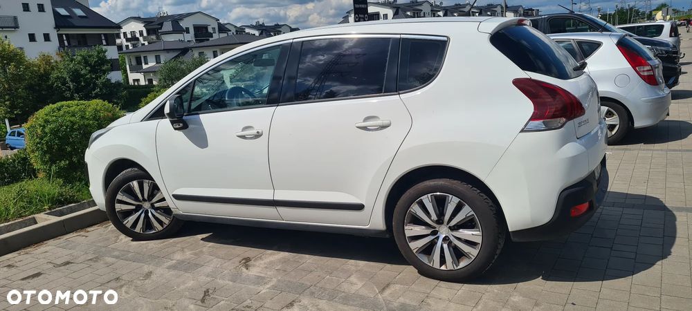 Peugeot 3008 HDi 115 Access - 1