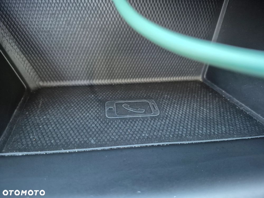 Volkswagen Golf 2.0 TDI Life - 21