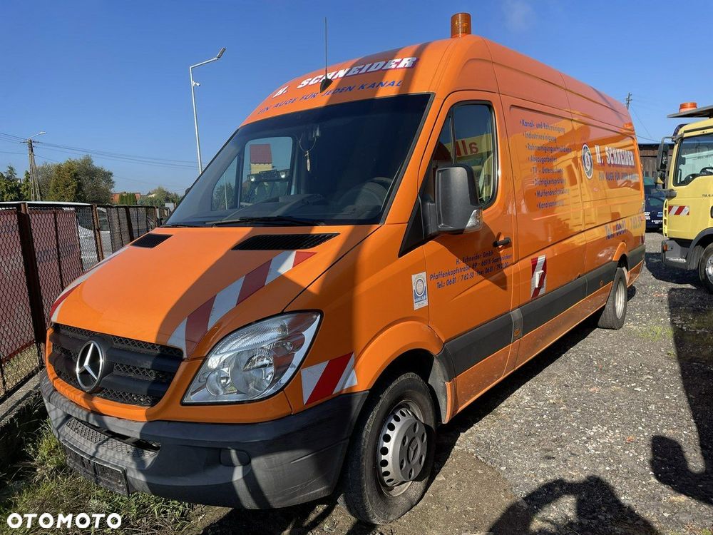 Mercedes-Benz Sprinter - 19