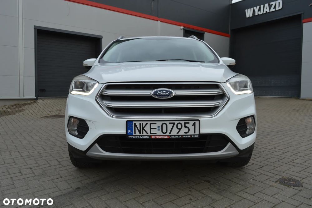 Ford Kuga 1.6 EcoBoost 2x4 Titanium - 12