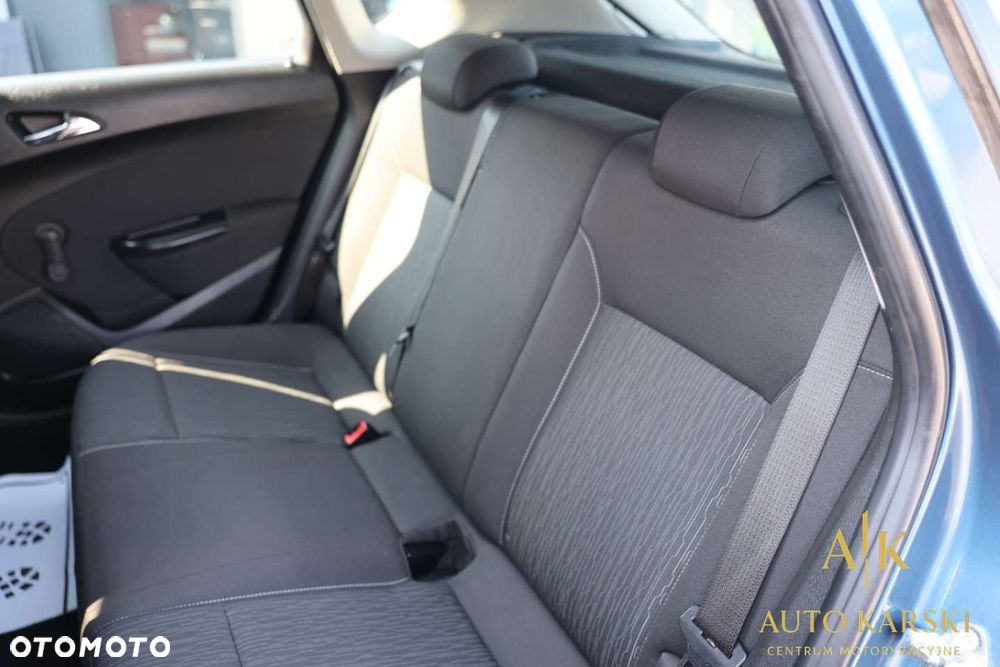 Opel Astra - 30