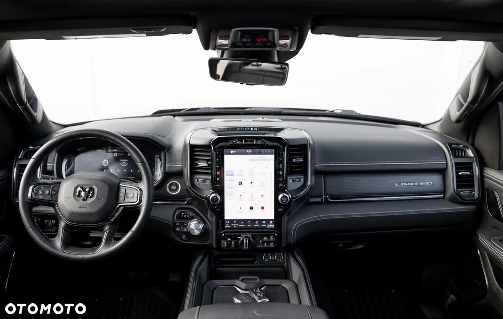RAM 1500 Crew Cab Limited - 10