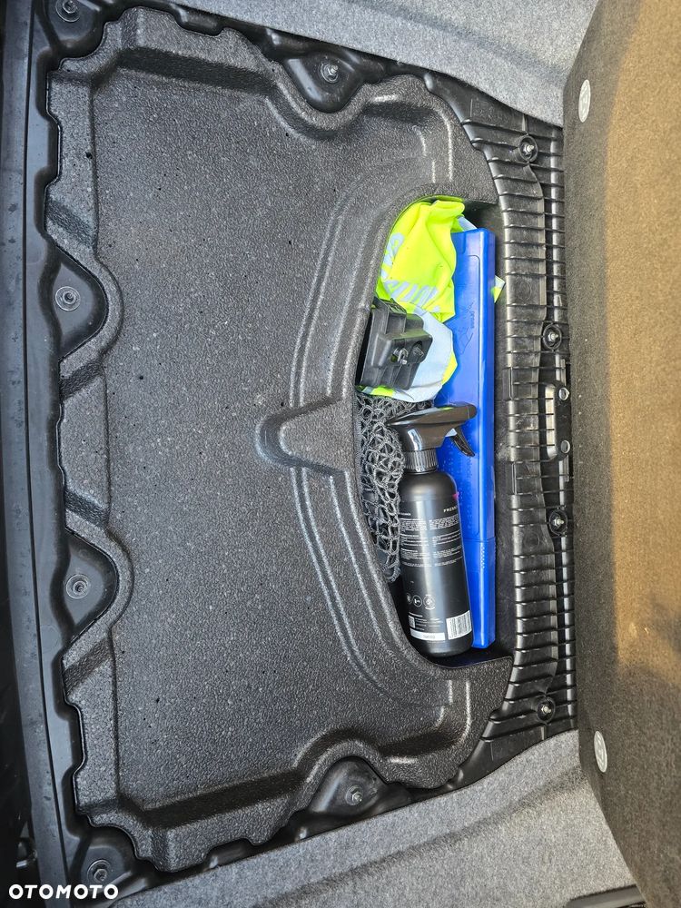 BMW Seria 3 335i - 17