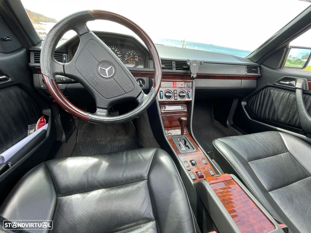 Mercedes-Benz E 220 - 2