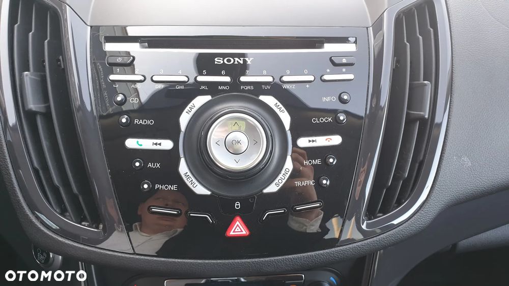 Ford Kuga 2.0 TDCi 4x4 Titanium - 26