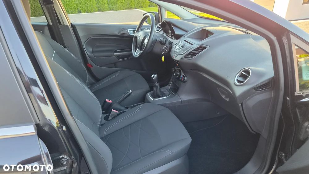 Ford Fiesta 1.5 TDCi Titanium - 8