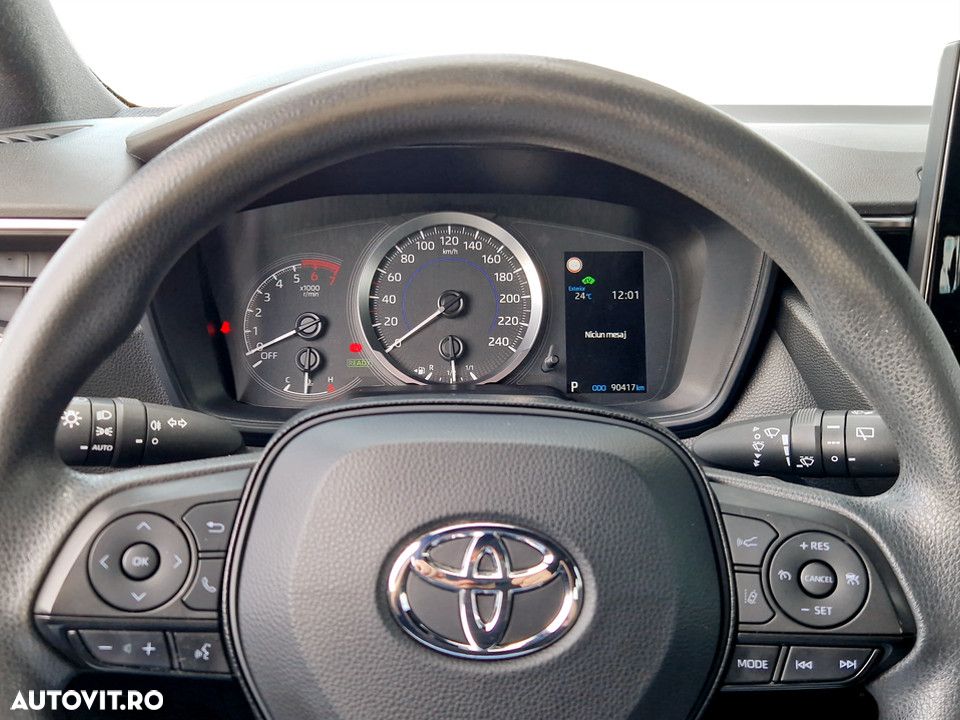 Toyota Corolla - 19
