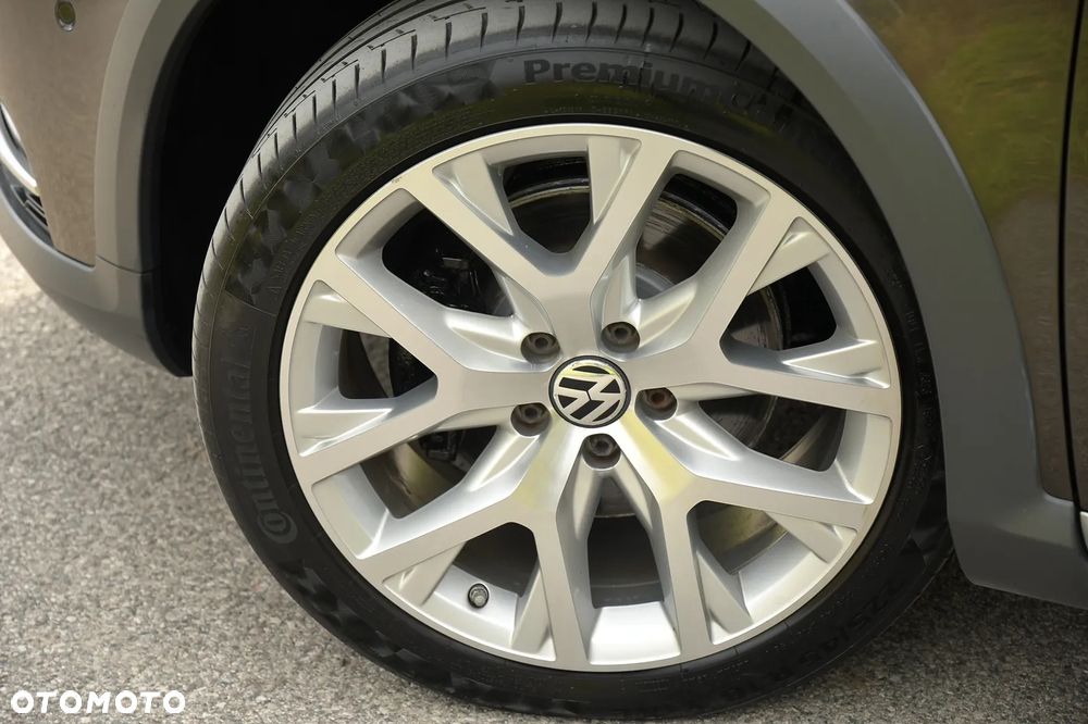 Volkswagen Passat Alltrack 2.0 TDI 4Mot DSG - 16