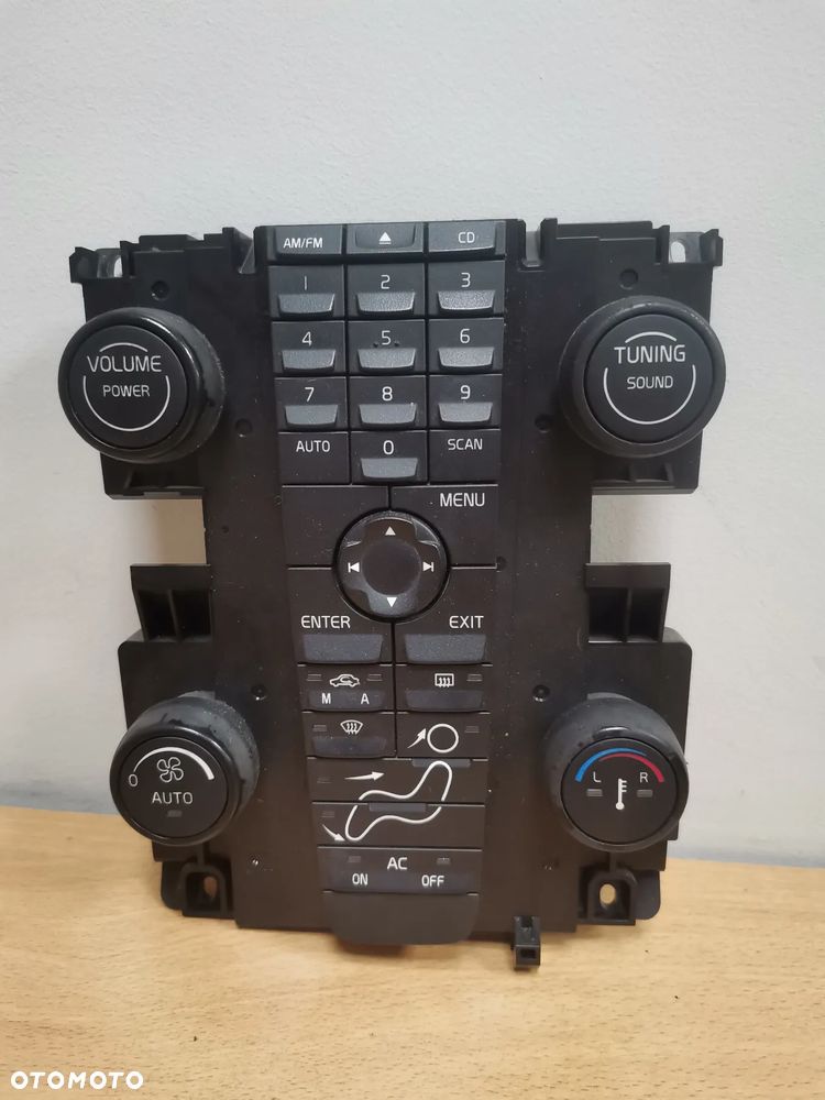 Panel radia klimy nawiewu Volvo S40 V50 C30 C70 30737669